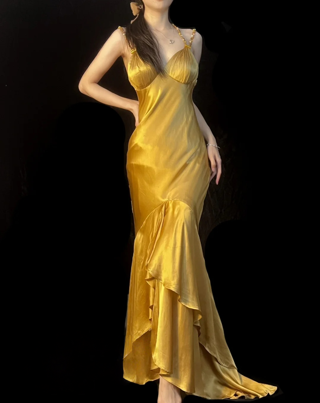 V-Neck Gold Mermaid Satin Prom Dress Formal Evening Dress