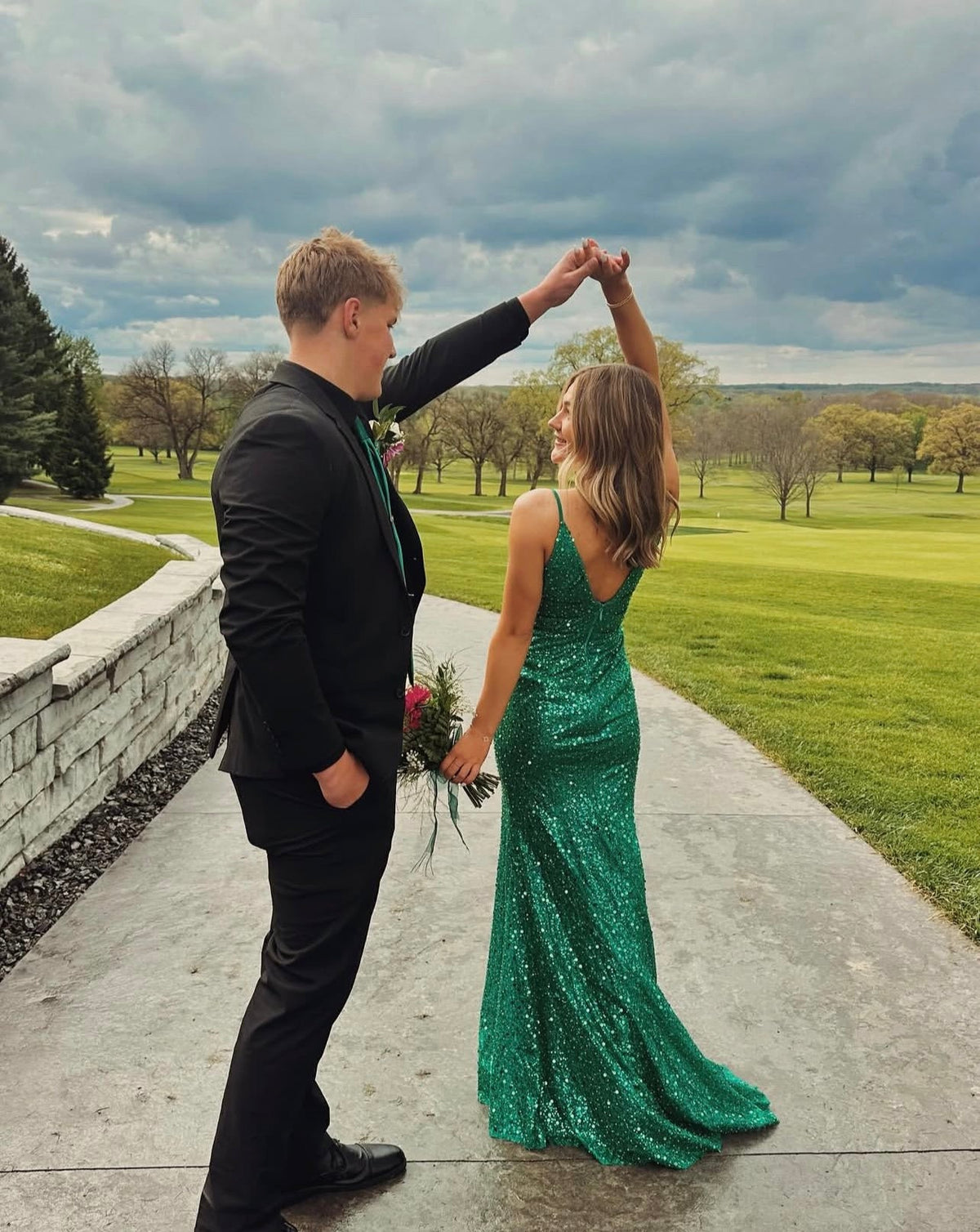 V Neck Green Sequin Mermaid Prom Dress Sparkle Evening Gown J10442