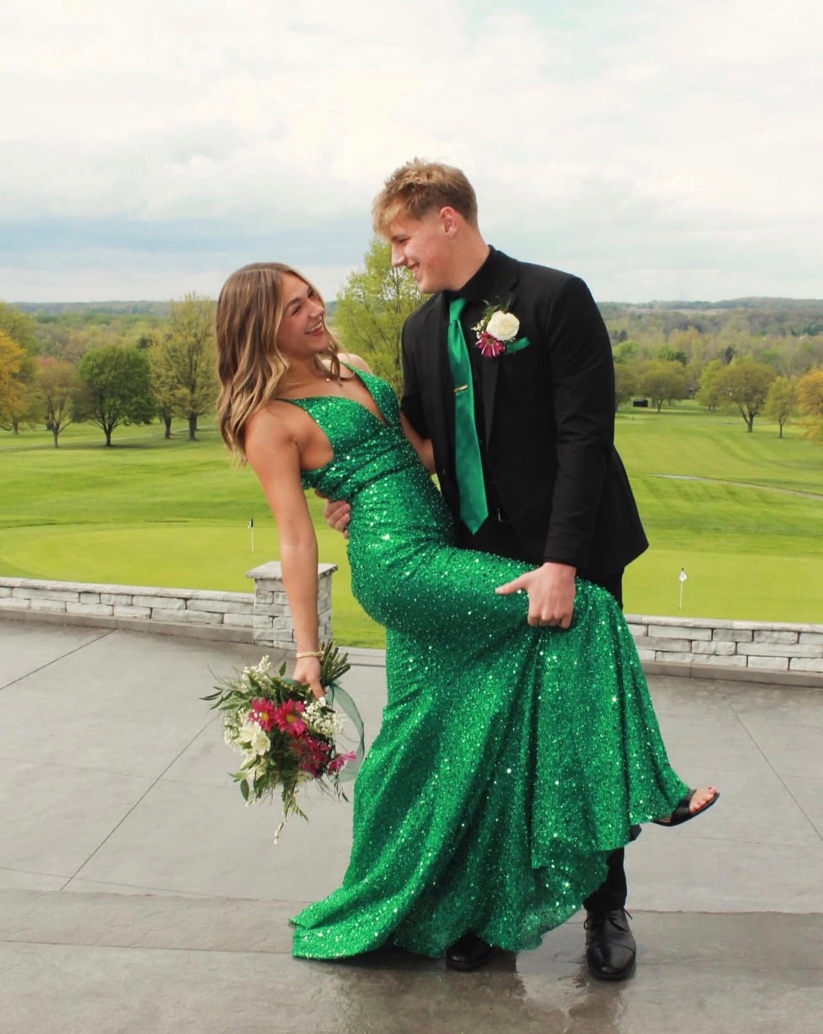 V Neck Green Sequin Mermaid Prom Dress Sparkle Evening Gown J10442