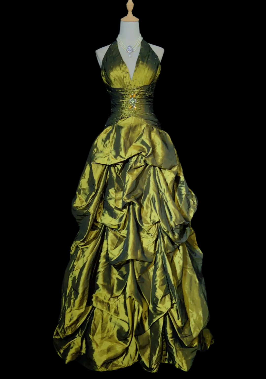 V-Neck Halter Green Taffeta Prom Dress A-Line Vintage Formal Dress