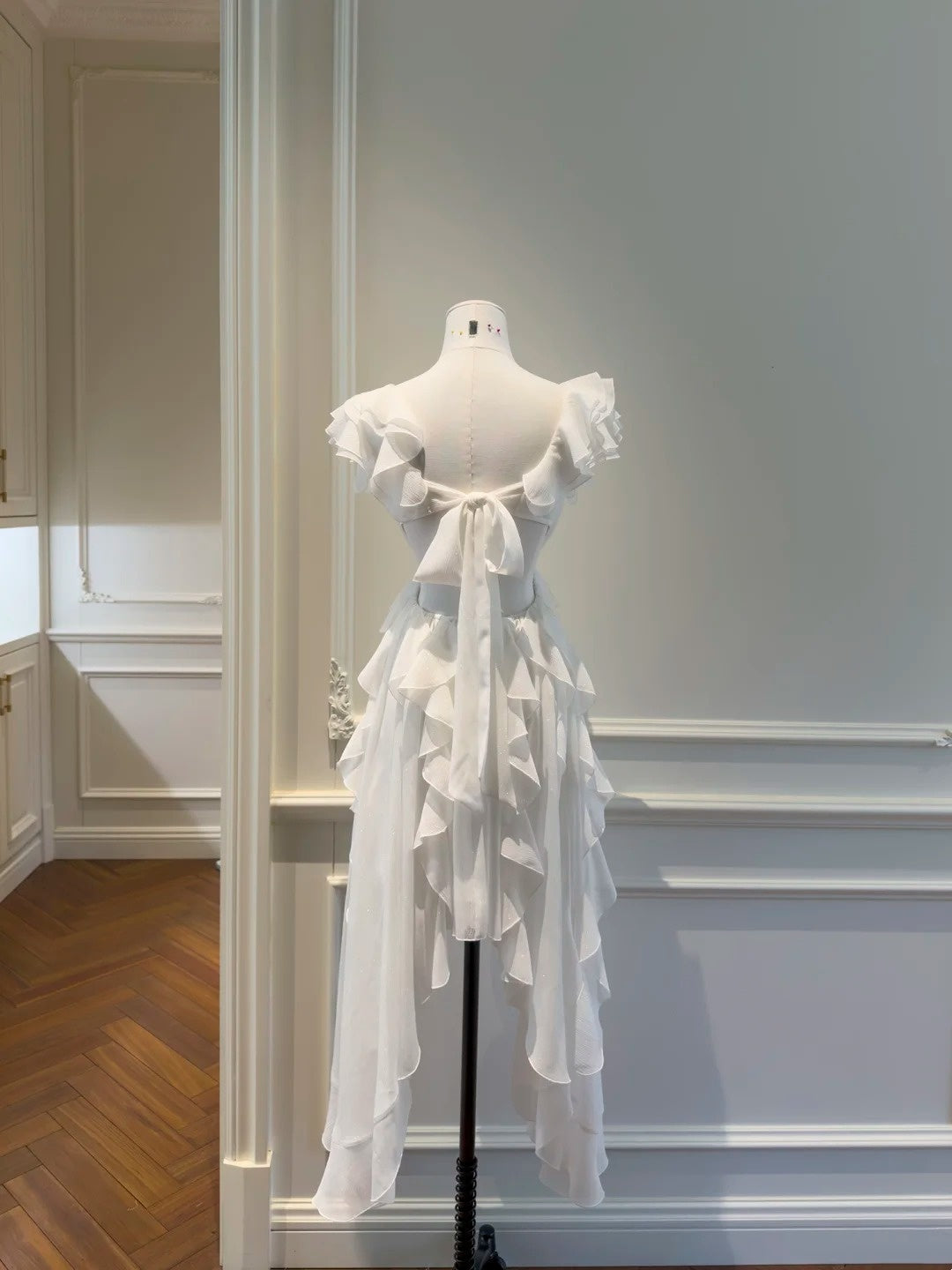 V-Neck Ruffled Ivory Birthday Dress A-Line Wedding Dress