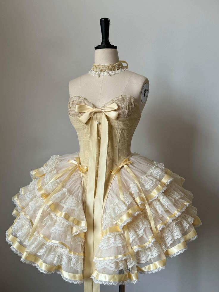 Sweet Yellow Sweetheart Neck Lace Layered A Short Party Dress 18th Birthday Outfits - View 2 | FashionDia