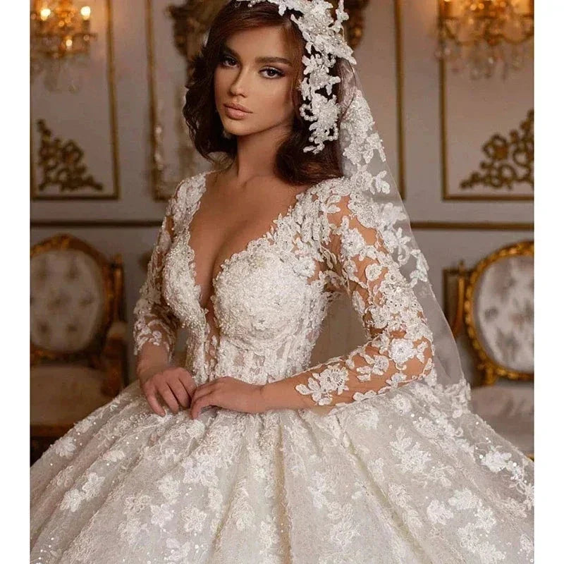 Vintage 2023 Lace Wedding Dresses Princess Ball Gown Beading Bridal Gowns Shinny Tulle Long Sleeves Ivory Dubai Marriage Dress (ZD13480)