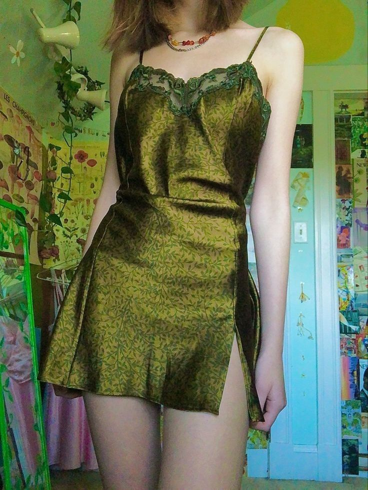 Olive Green Spaghetti Straps Satin Print Floral Slit Homecoming Dress Vintage Short Prom Dress - FashionDia