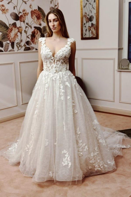 White Wedding Dress A Line V Neck Sleeveless Backless Lace Cathedral Train Bridal Gown With Appliques