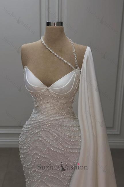 White Wedding Dress Mermaid Sweetheart Beaded Off The Shoulder Cap Sleeve Long Satin Bridal Gown With Pearls