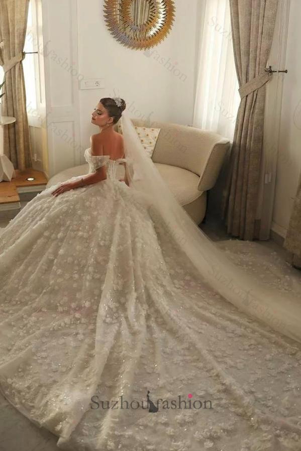 White Wedding Dress Sweetheart Off The Shoulder Sleeveless Sequined Beaded Ball Gown Long Tulle Bridal Gown With Pearls And Appliques