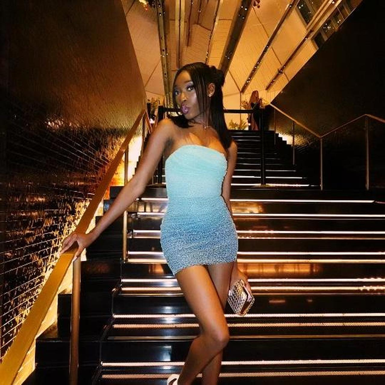 Sparkly Ombre Blue Sequin Sheath Cocktail Dress Strapless Short Homecoming Dress