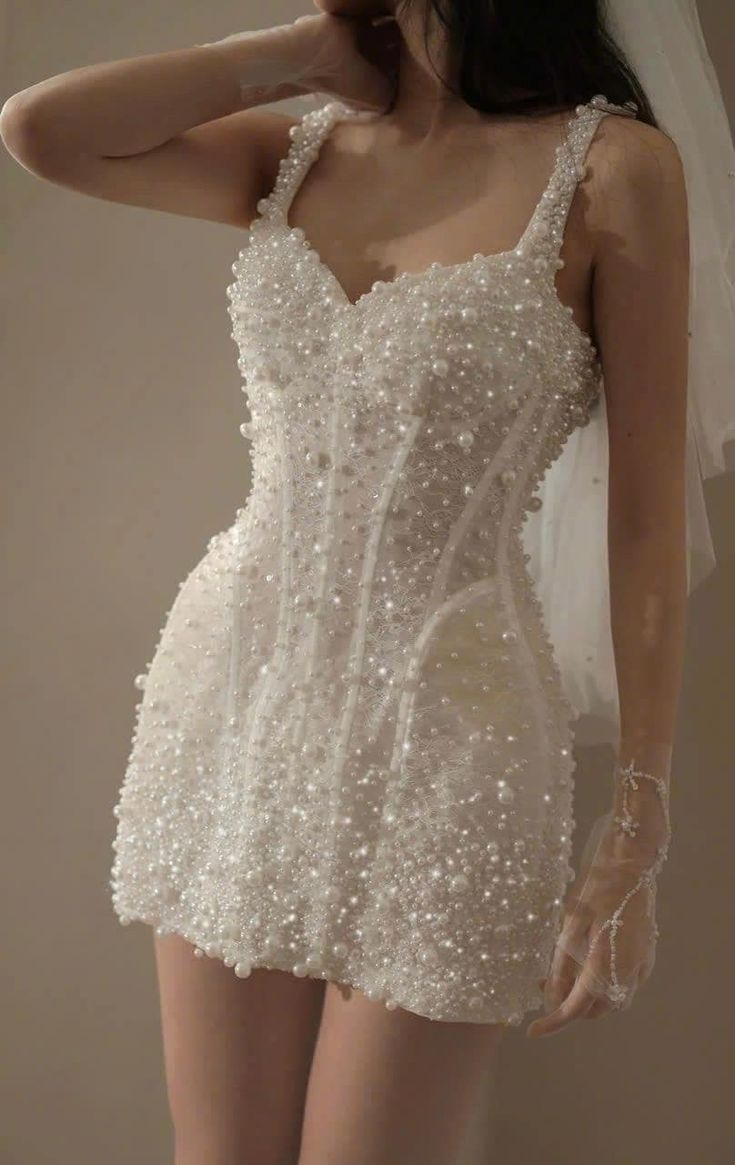 Gorgeous White Lace Pearls Beaded Short 18th Birthday Outfits Formal Graduation Homecoming Dress