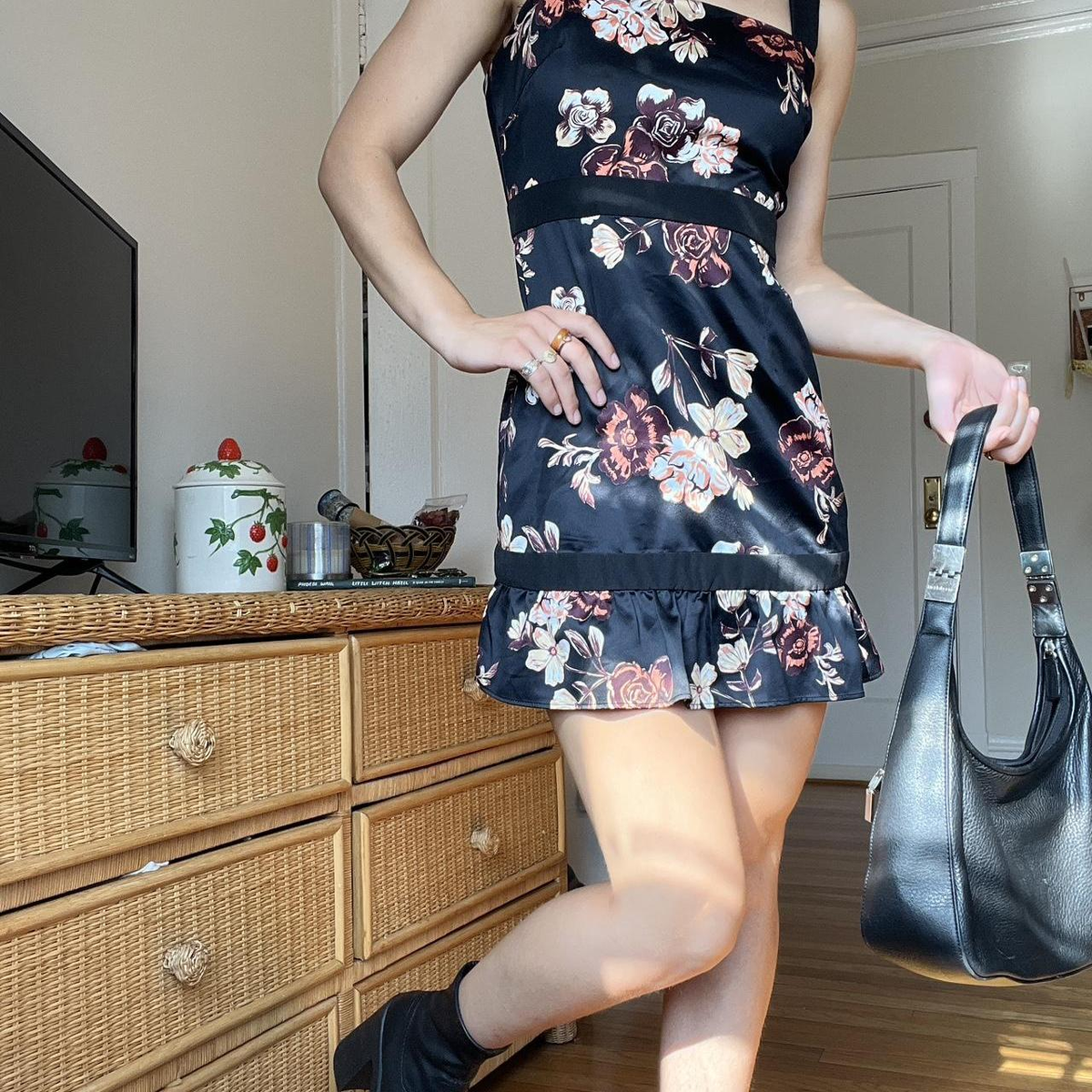 Black Satin Print Floral Sheath Sexy Cocktail Dress Vintage Formal Graduation Homecoming Dress - View 3 | FashionDia