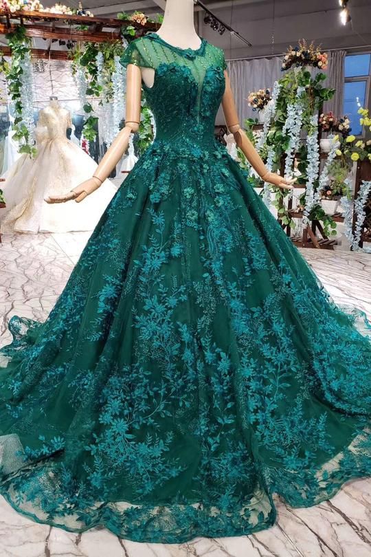 Stunning Round Neck Cap Sleeves Prom Dress with Appliques C513