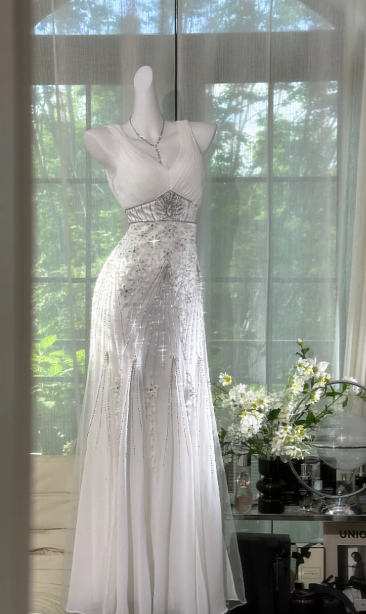 Elegant V-Neck White Chiffon Sequin Beaded Mermaid Evening Dress Long Prom Dresses - View 2 | FashionDia