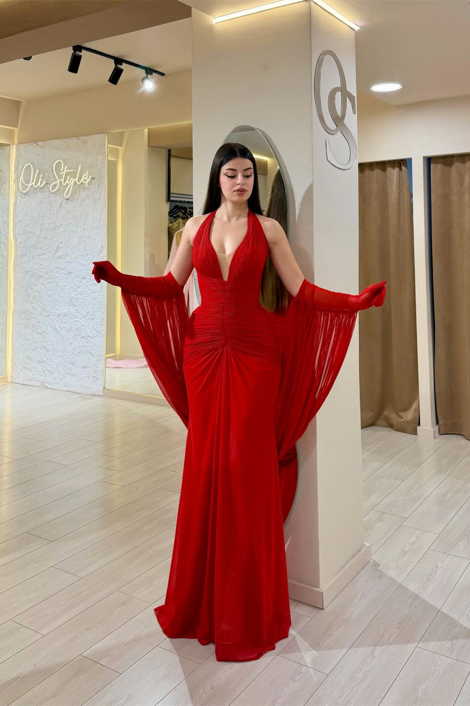 Charming Red Halter Sleeveless Mermaid Prom Dresses Sheath With Gloves