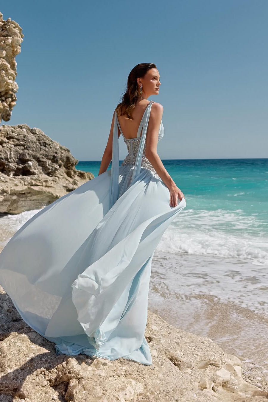 Glamorous Sky Blue Straps Sleeveless Chiffon Prom Dresses Gem With Pleats Zipper