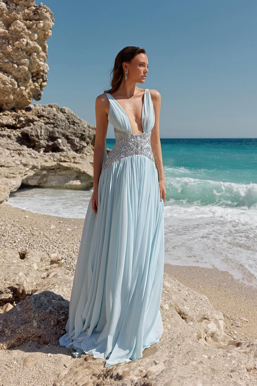 Glamorous Sky Blue Straps Sleeveless Chiffon Prom Dresses Gem With Pleats Zipper