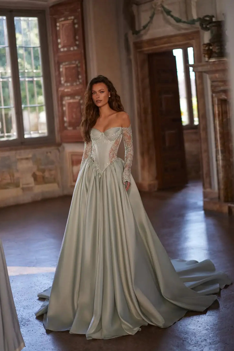 Elegant Sweetheart Long Sleeves Satin Prom Dresses A-Line With Lace-Up Back