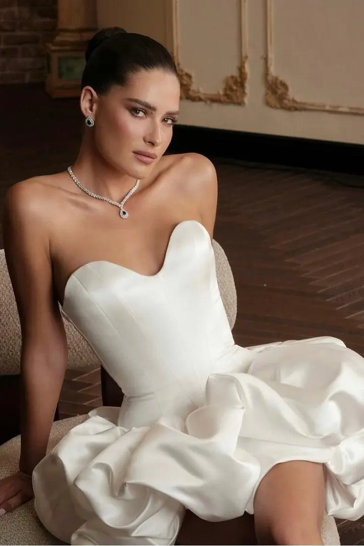 Timeless Sweetheart Strapless Sleeveless Satin Homecoming Dresses Mini With Pleats