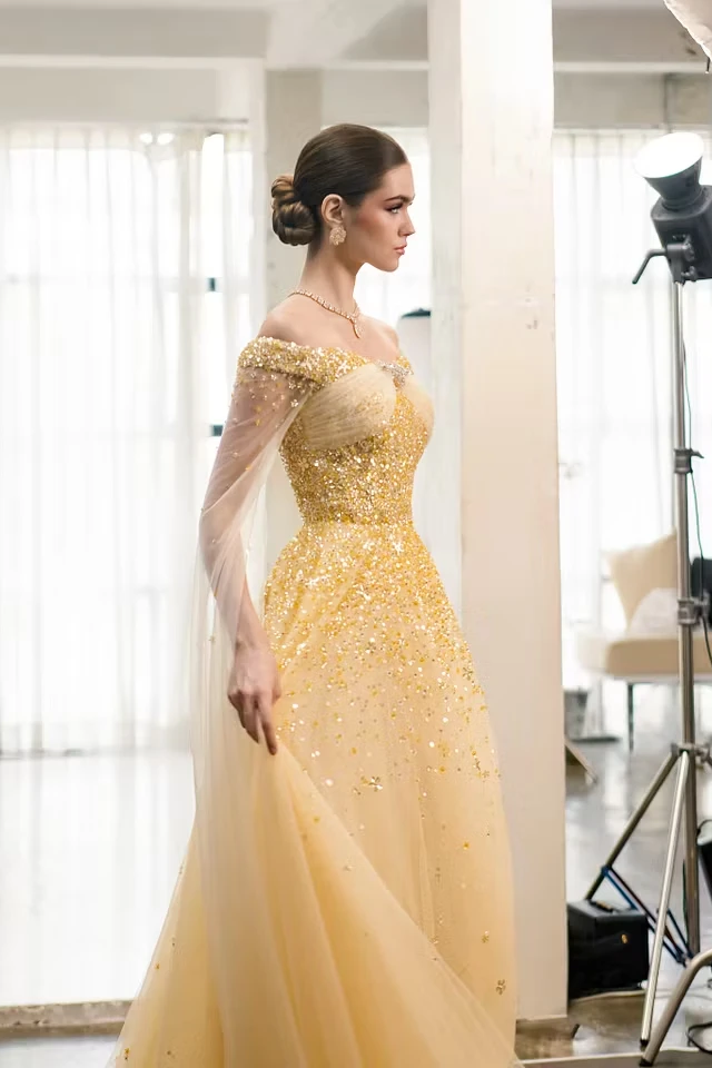 Timeless Gold Off The Shoulder Tulle Prom Dresses A-Line Sequins With Beads