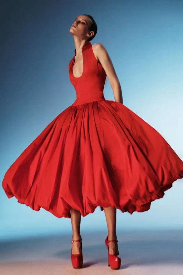 Elegant Red Sleeveless Satin Prom Dresses A-Line With Pleats
