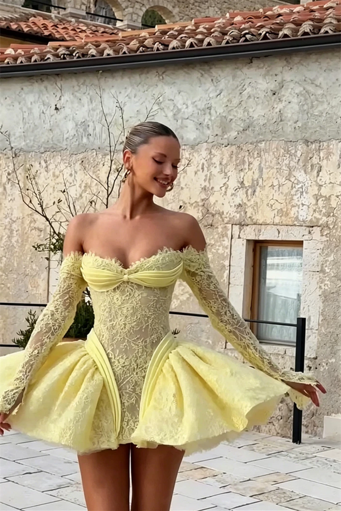 Timeless Daffodil Sweetheart Long Sleeves Lace Homecoming Dresses Mini With Lace-Up Back