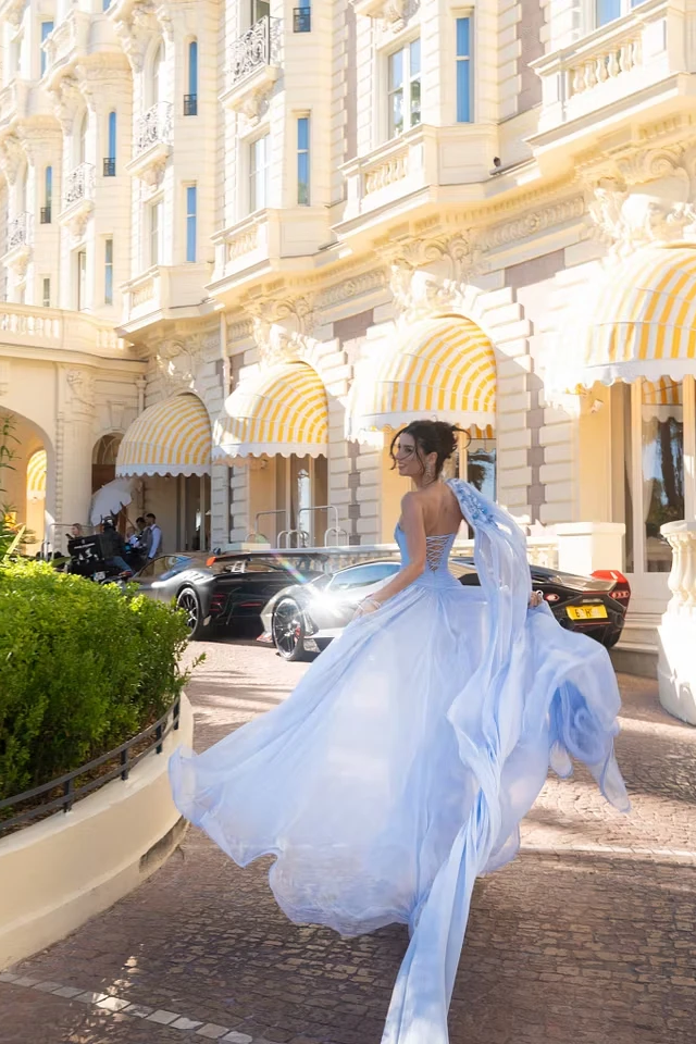 Elegant Dusty Blue Strapless Sleeveless Prom Dresses A-Line With Lace-Up Back