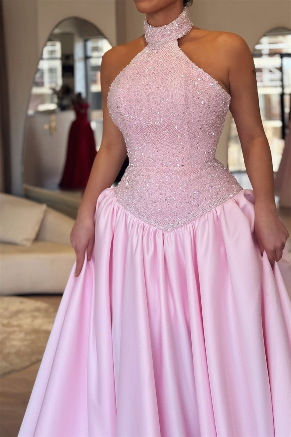 Chic Pink Halter Sleeveless Satin Prom Dresses A-Line Sequins With Pleats
