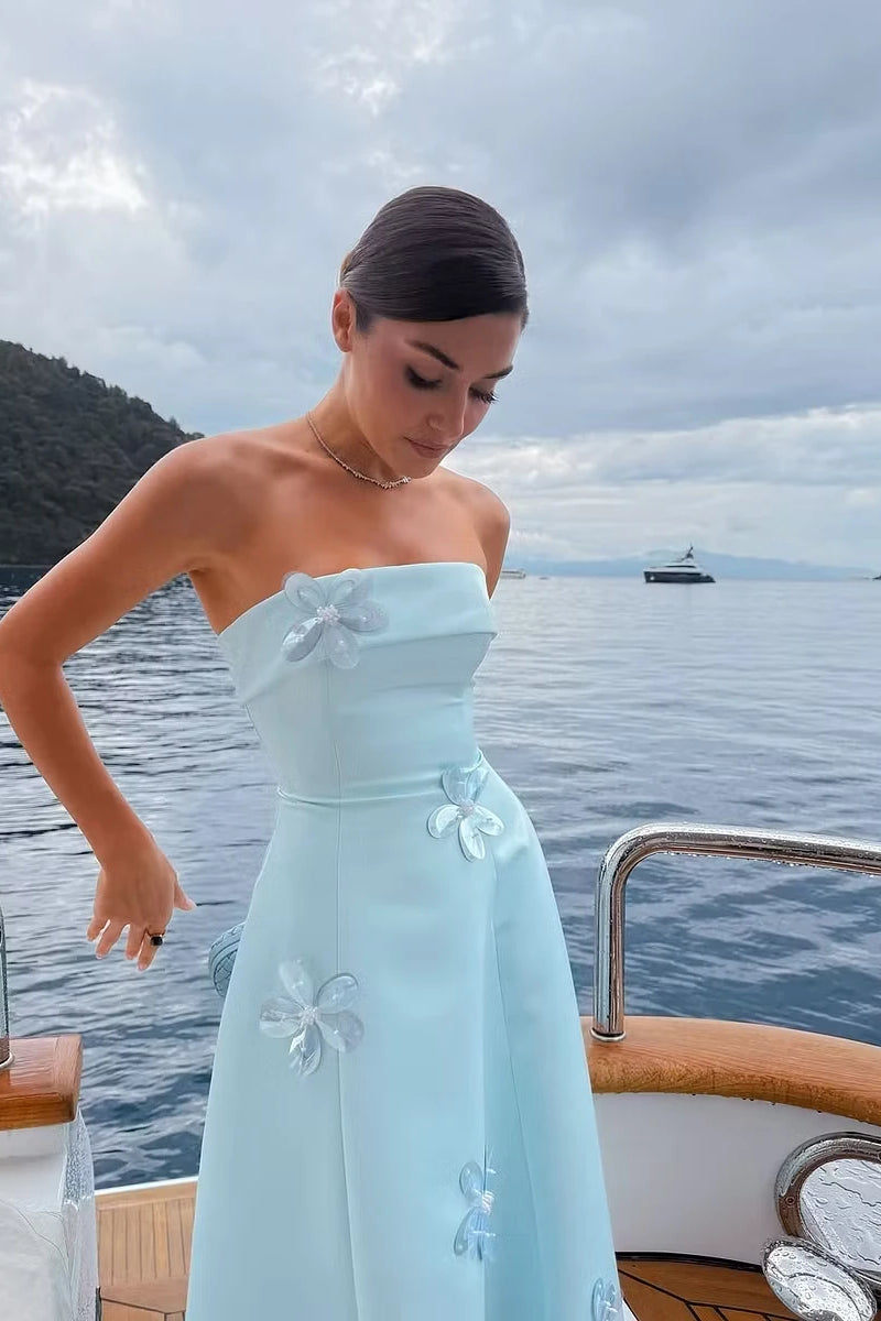 Chic Blue Strapless Sleeveless Satin Prom Dresses A-Line With Crystals