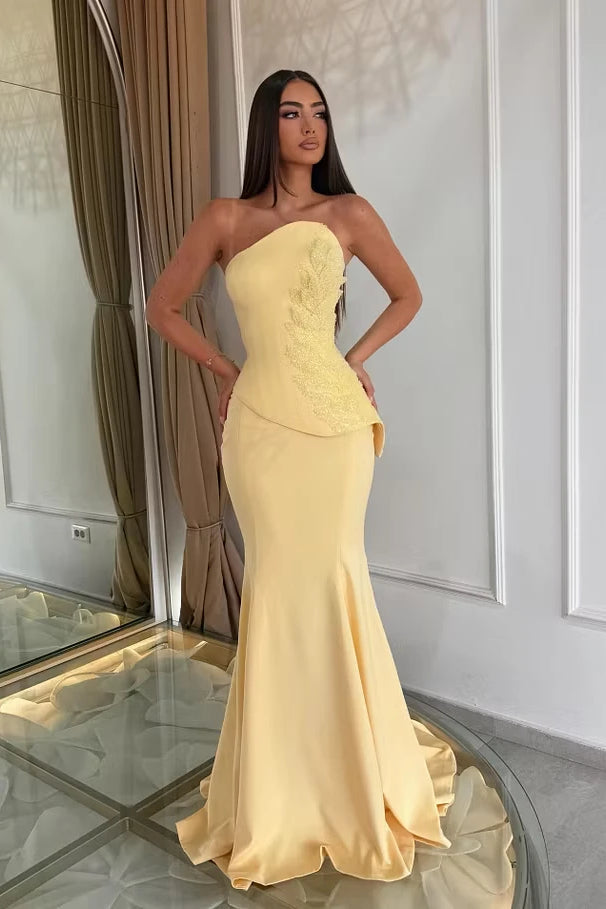 Dazzling Yellow Strapless Sleeveless Satin Mermaid Prom Dresses Column With Zipper