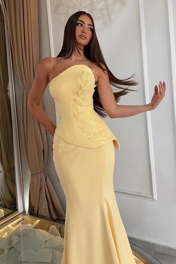 Dazzling Yellow Strapless Sleeveless Satin Mermaid Prom Dresses Column With Zipper