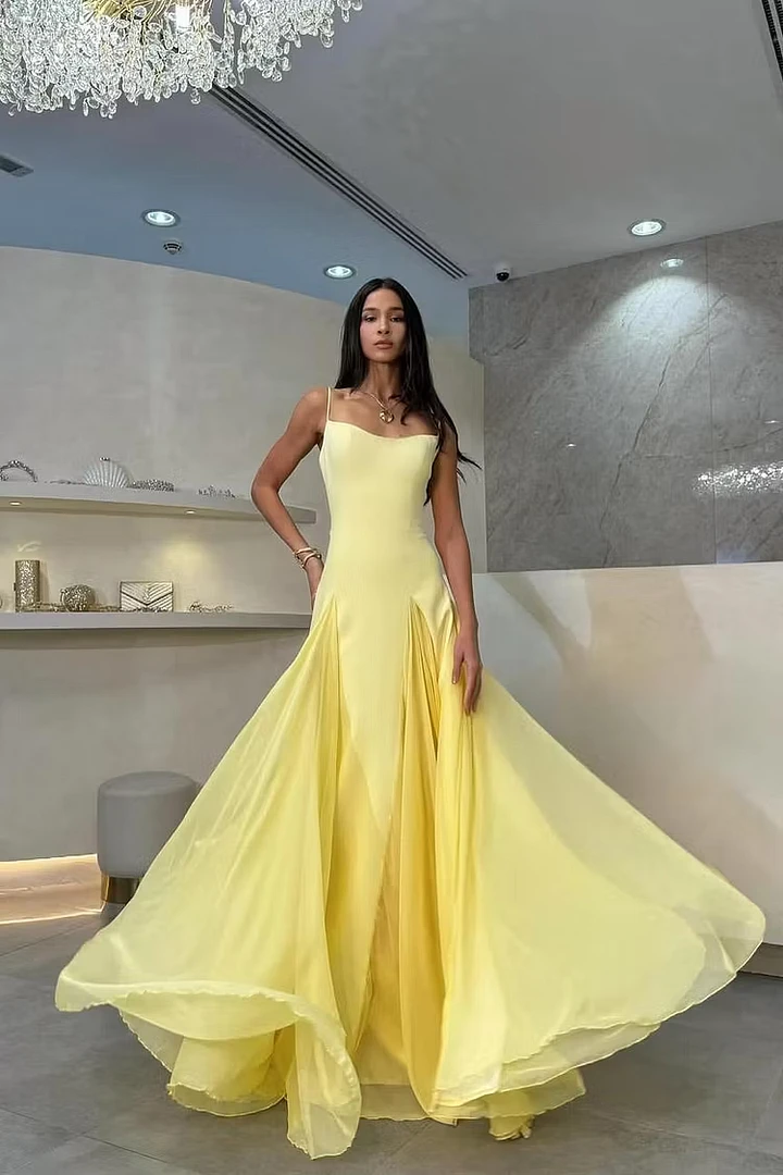 Charming Yellow Spaghetti-Straps Sleeveless Prom Dresses Floor-Length With Pleats