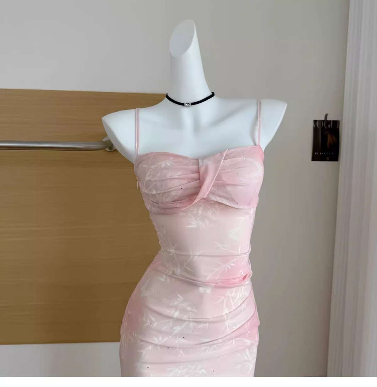 Pink Floral Suspender Dress Sexy Waist Beautiful Long Vacation Dress - View 2 | FashionDia