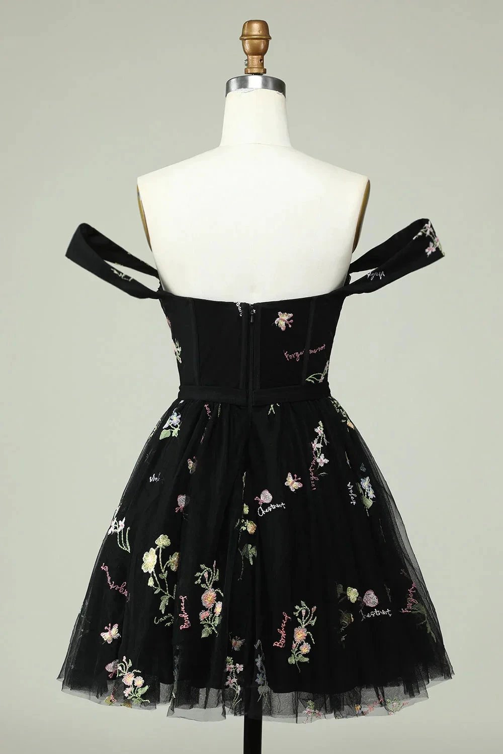 Cute A Line Sweetheart Purple Short Homecoming Dress with Embroidery (ZD11485)