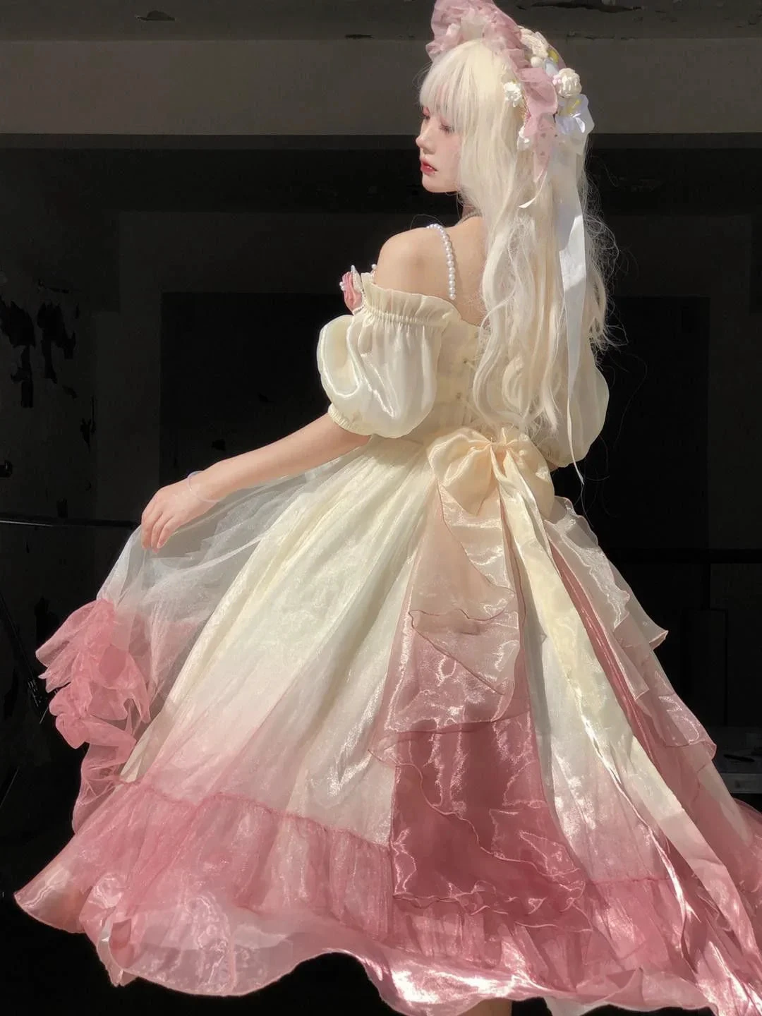 Roses Flowers Masquerade Prom Dress Champagne Pink Gradient Floral Wedding Dress Vintage Princess Dress with Pearls (ZD13630)