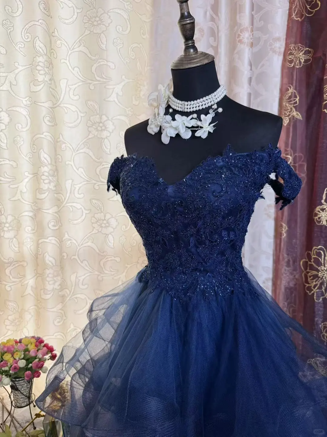 Vintage Navy Blue Tulle Appliques A-Line Short Homecoming Dress Off-the-Shoulder 19th Birthday Outfits - View 4 | FashionDia