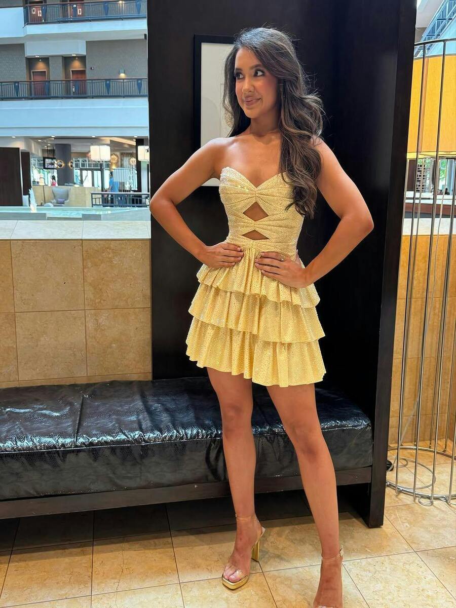 A-Line Strapless Sweetheart Satin Short Homecoming Dress with Keyhole - View 9 | FashionDia