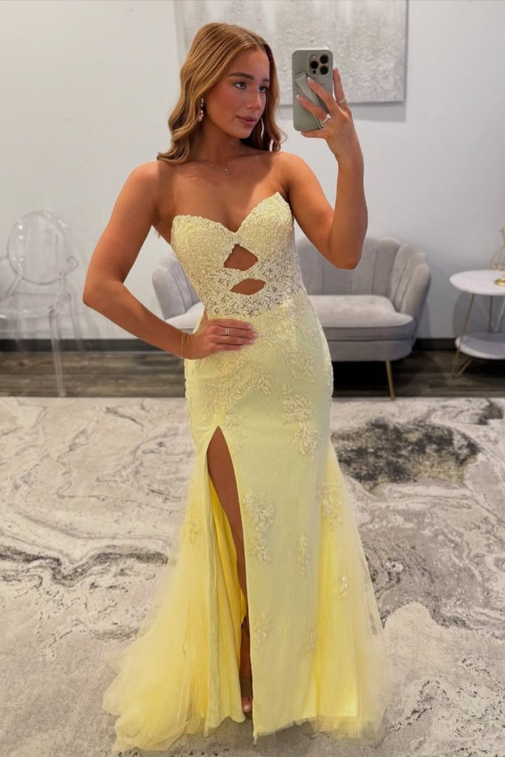 Trendy Mermaid Sweetheart Yellow Long Prom Dress with Appliques