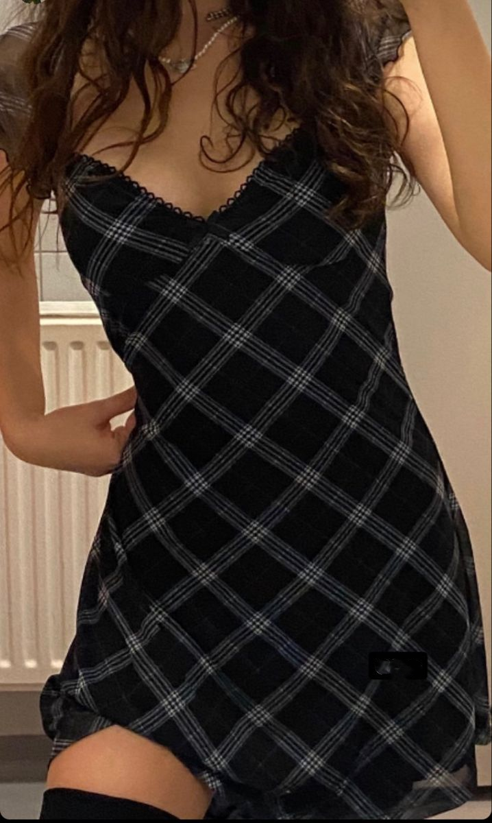 Cute V-Neck Navy Blue Short Homecoming Dress 20th Birthday Outfits - View 2 | FashionDia