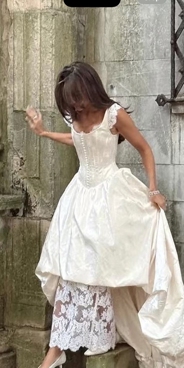 Elegant White Satin Lace Long Wedding Dress Bridal Dress D4778