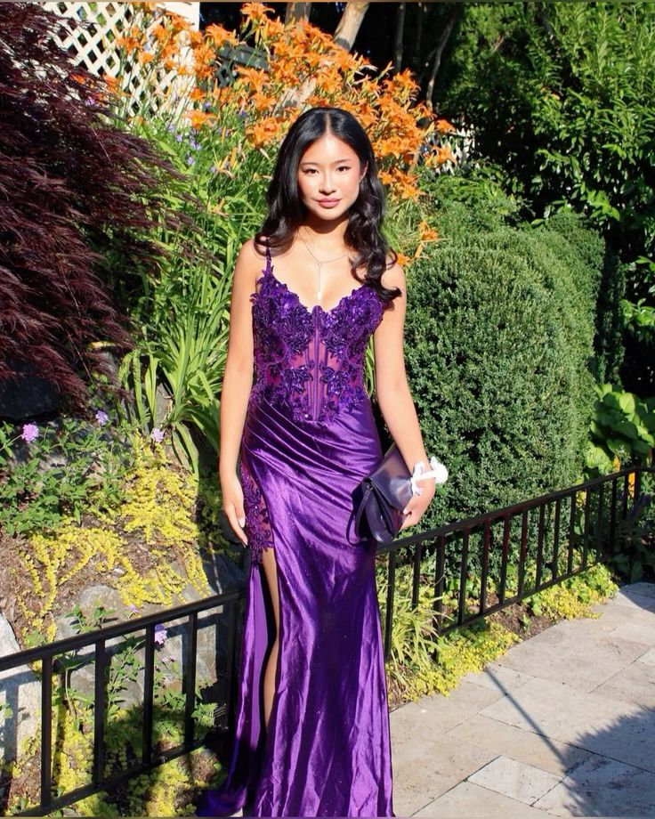 Gorgeous Spaghetti Straps Satin Appliques Evening Dress,Mermaid Slit Prom Party Gown
