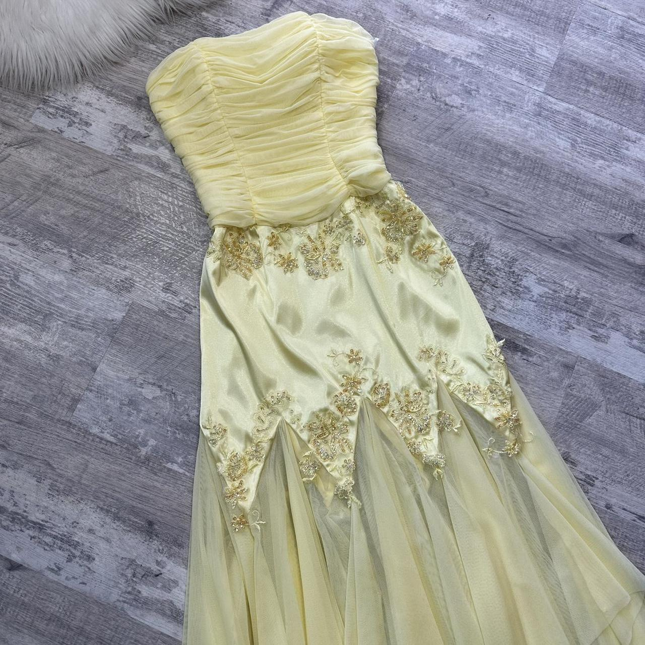 Elegant Strapless Yellow Chiffon Satin Beaded Mermaid Evening Dress Birthday Party Dress