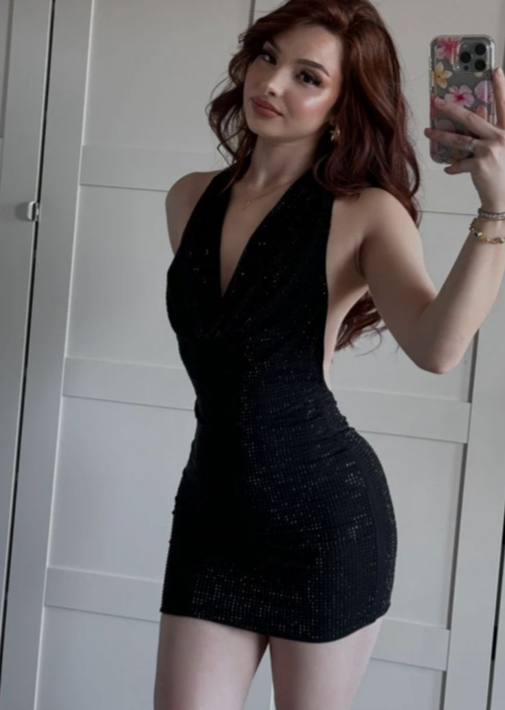Sexy Black Halter V Neck Sheath Short Party Dress Formal Graduation Homecoming Dress