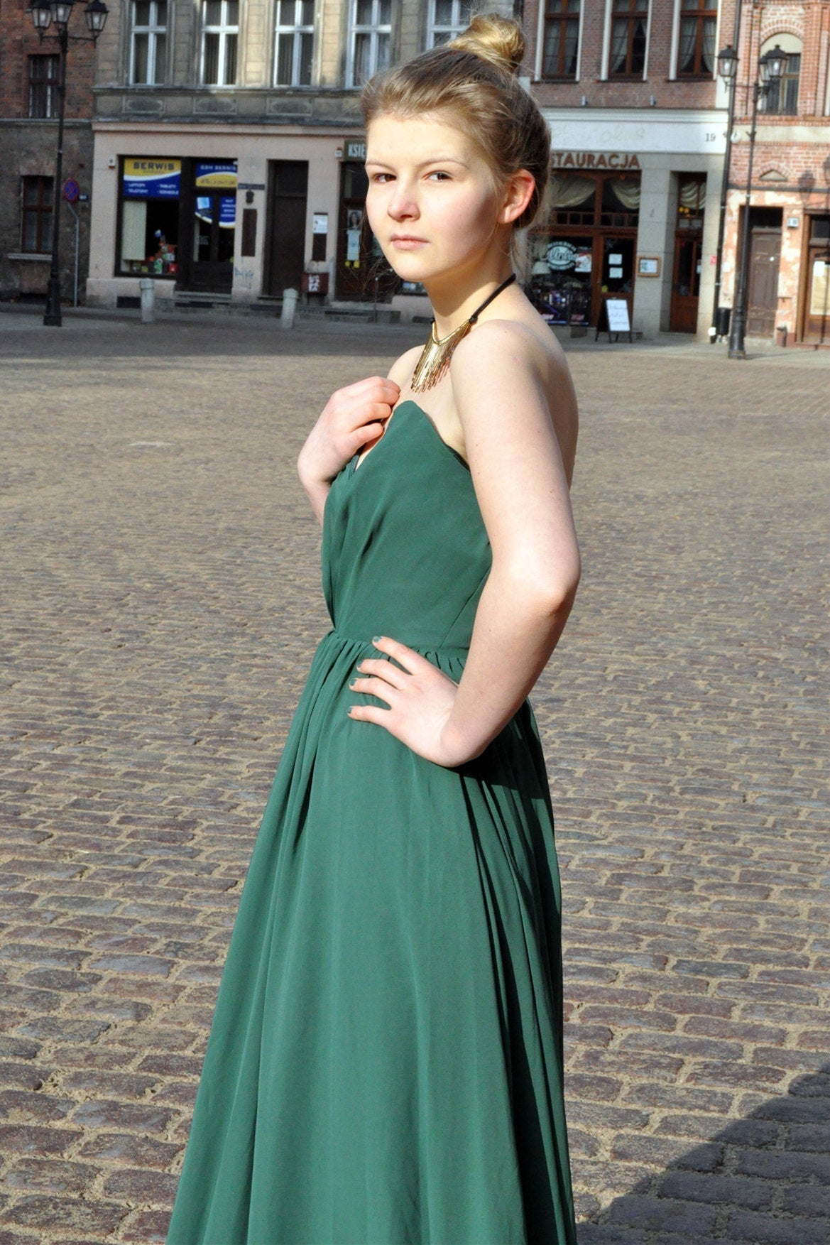 A-Line Deep V-Neck Floor-Length Chiffon Backless Prom Dress
