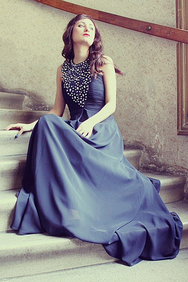A-Line Halter Floor-Length Sleeveless Chiffon Rhinestone Evening Dress