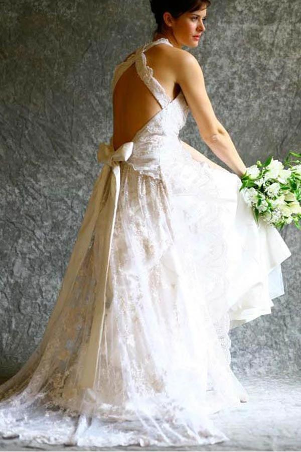 A-line Halter Neck Backless Bow Lace Wedding Dress with Court Train (ZD15338)