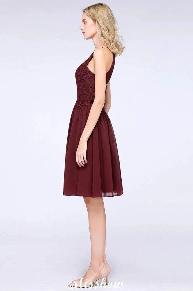 A-line Jewel Sleeveless Knee-Length Bridesmaid Dresses with Ruffle Chiffon Lace Party Dress (ZD12912)