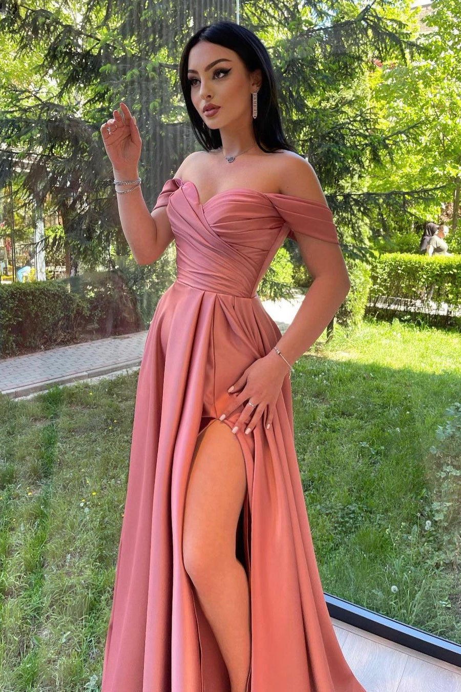 A-Line Off-the-shoulder Sweetheart High Split Floor-Length Open Back Prom Dress