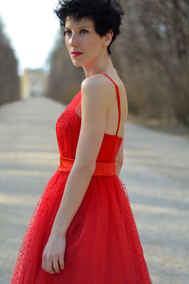 A-Line One-Shoulder Floor-Length Sleeveless Tulle Evening Dress