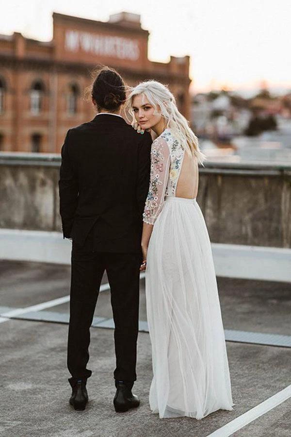 A-Line Round Neck Long Wedding Dress with Lace Long Sleeves (ZD16024)