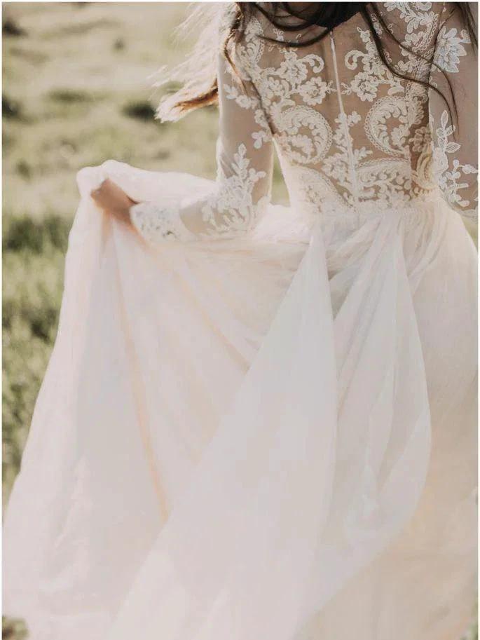 A-line Scoop Lace Wedding Dress Long Sleeve Rustic Wedding Dresses (ZD16359)