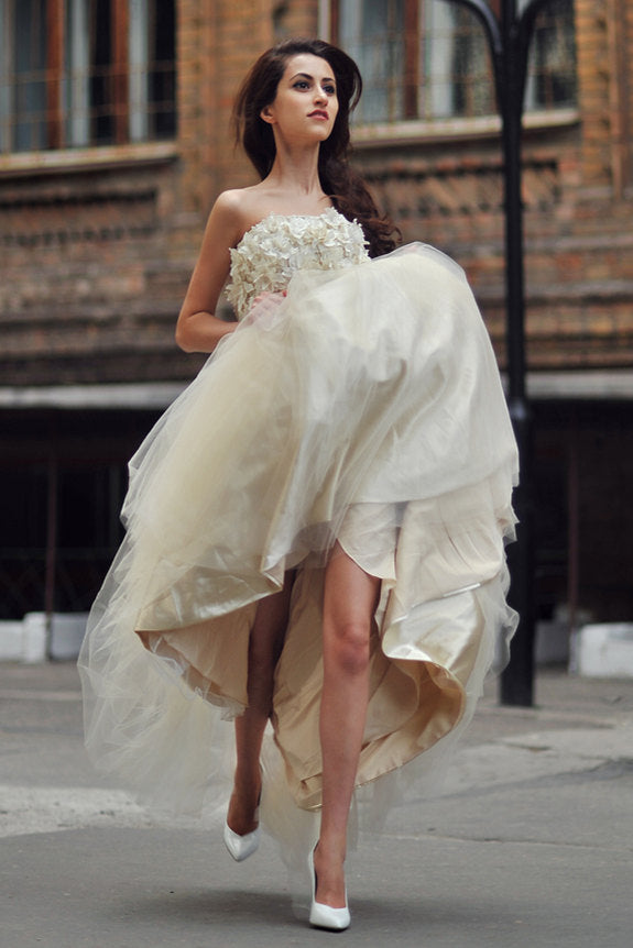 A-Line Strapless Floor-Length Charmuse Tulle Applique Wedding Dress